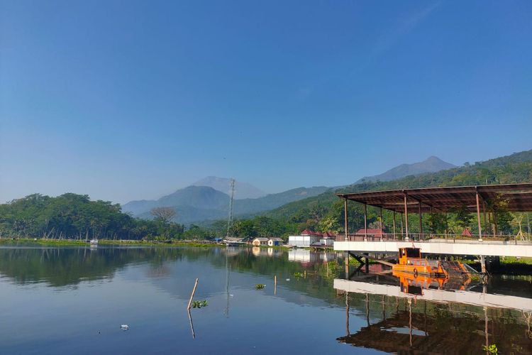 BANYUBIRU